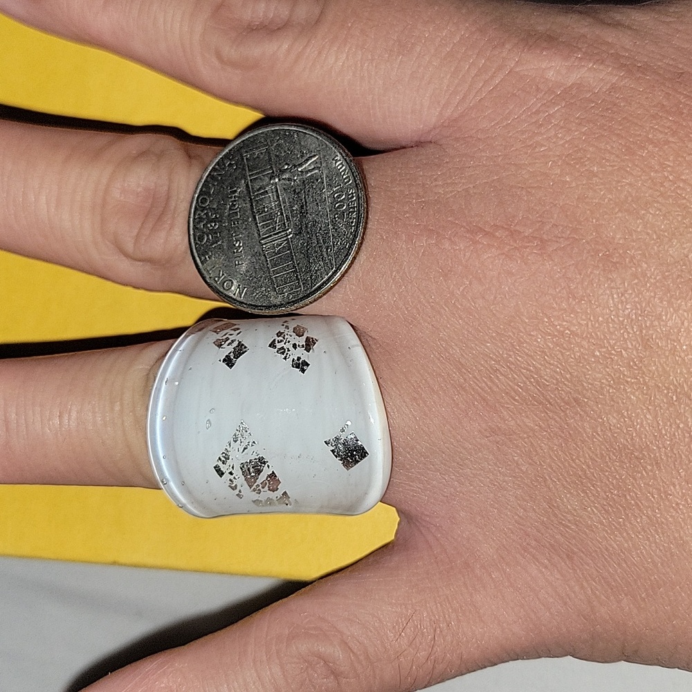 White And Silver Acrylic Statement Ring - image 8